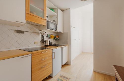 Zona Farini Apartamento | Garibaldi & Isola District Functional Apartment