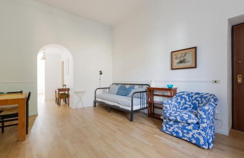 Zona Farini Apartamento | Garibaldi & Isola District Functional Apartment