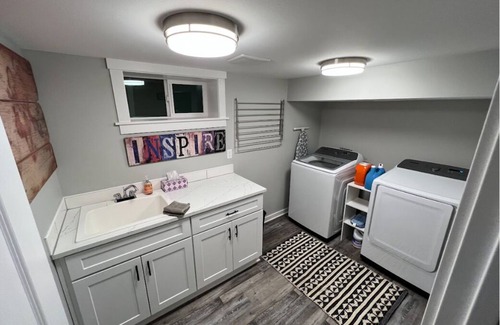 Northtown Casa | Garland Getaway-Updated 1926 bungalow, Pet-friendly!