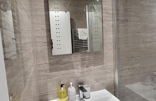 Belvedere Apartamento | Garland Stylish Apartment 1 in Greater London