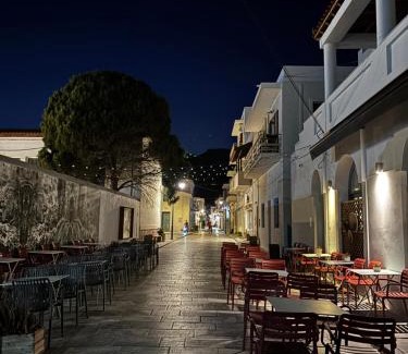 Ormos Korthiou Apartamento | garlichome