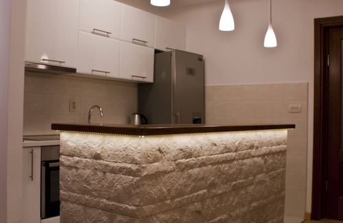Denovici Hotel | Garni Hotel Milica