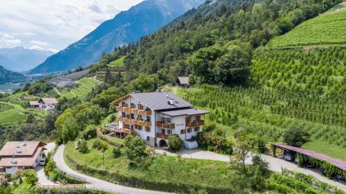 Tirolo Hotel | Garni Oberanger