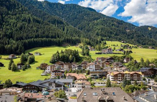 Ortisei Cama Y Desayuno | Garni Rives
