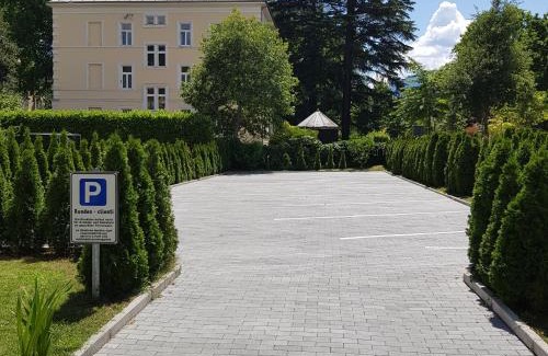 Merano Historic Center Hotel | Garni Villa Tyrol - Adults Only