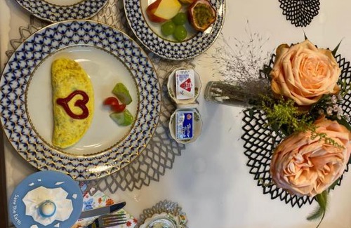 Sinsa-dong Casa | Garosugil Homestay - Female Only