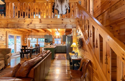 Butler Cabina | Garretts Getaway at Watauga Lake - privacy, lakefront