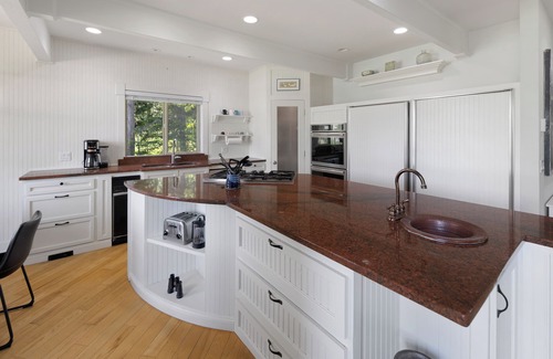 Friday Harbor Casa | Garrison Bay Beach House-