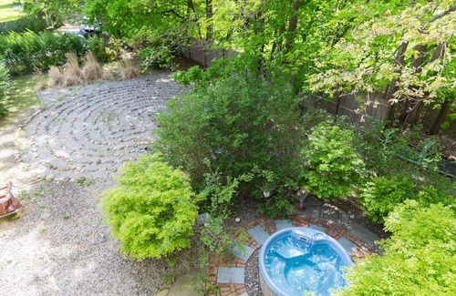 Garrison Casa | Garrison Gem Pool Sauna Hot Tub Steam