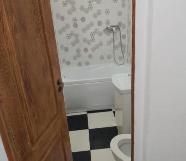 Tirgu Jiu Apartamento | Garsoniere
