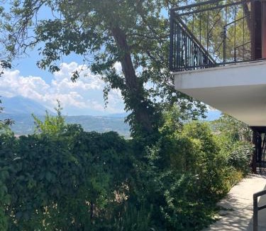 Alanno Casa | GArt House Holiday Home
