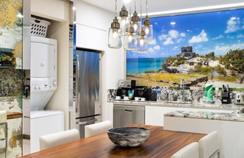 Centro de Cancún Complejo | Garza Blanca CANCUN - one bedroom suite available Dec 9th - 13th. Room only