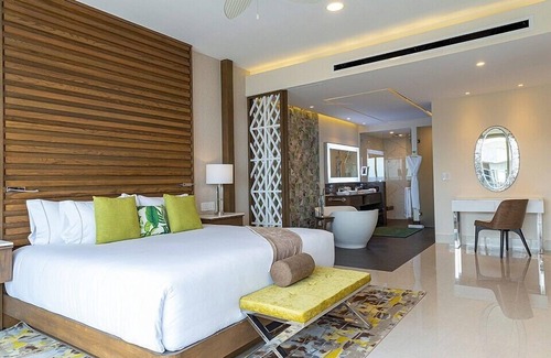 Playa Mujeres Complejo | Garza Blanca Resort and Spa Cancun