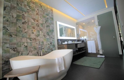 Punta Sam Complejo | Garza Blanca Resort and Spa Cancun - 5 Diamond resort - 2 Bedroom 3 bath unit