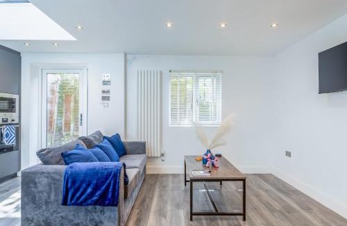 Kilburn Casa | Gascony Getaway - Ukc6961