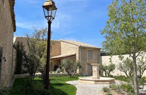 Mouries Apartamento | GASPARINE maison de vacances