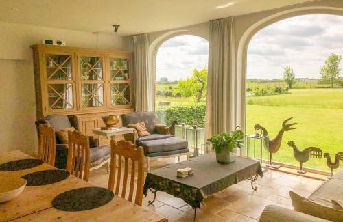 Broechem Casa | Gastenhuis prachtige Historische Vierkant Hoeve
