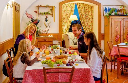 Weisskirchen in Steiermark Casa | Gasthof Bräuer - Familie Eibensteiner