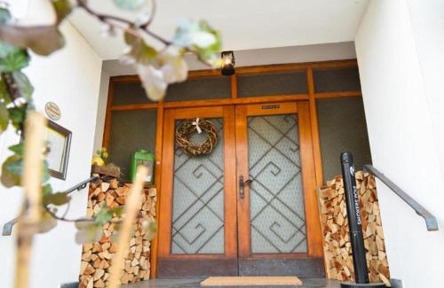Gogglingen Casa | Gasthof zum Ritter - a cozy historical Landmark