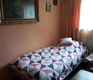 Oberbipp Casa | Gastzimmer für Übernachtung Гостевая комната