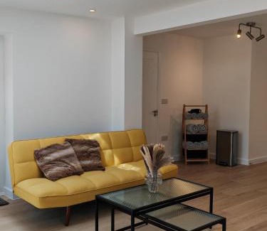 Patchway Casa | Gated 4 Guests House Free Parking