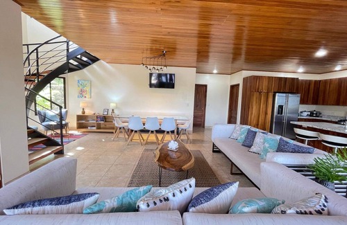 Ojochal Casa | Gated Community, Privacy, Great Mountain Views