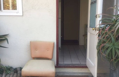 Richmond Casa | Cerrado cercado como una mansión, caminar a todo