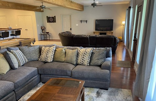 Conroe Casa | Gated hidden Oasis on 22 acres just minutes from Lake Conroe