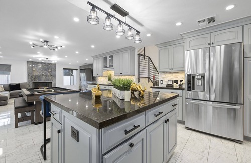 Chatsworth Casa | Gated Luxurious Modern Hills Oasis Estate POOL/SPA