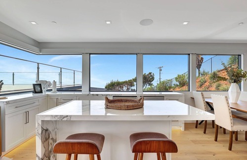 Western Malibu Casa | Gated Ocean View Horizon Hills Estate with Pool, Spa & Panoramic Roof Deck!