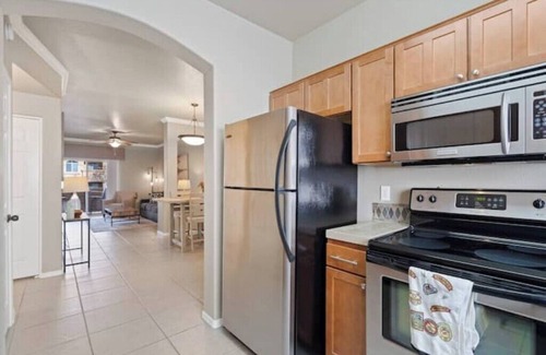 Tucson Apartamento | Gated Ventana Condo Long Stay Pool/Gym/Spa