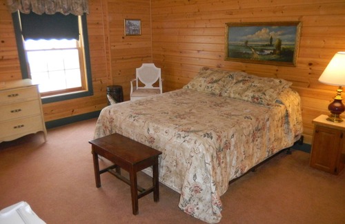 Thompsonville Cama Y Desayuno | Una milla a Crystal Mtn. Resort familiar, tobogán alpino, kayak, golf, ciclismo,