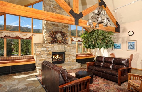 Mountain House Condominio | Gateway 5070