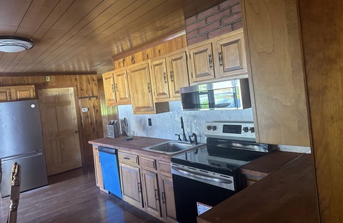 Stevenson Cabina | Gateway cabin pet friendly/ river access