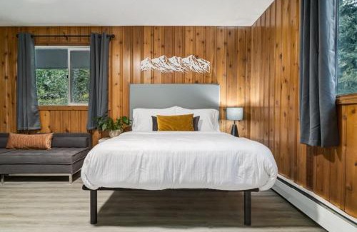 Harvie Heights Casa | Gateway Suites Near Canmore and Banff