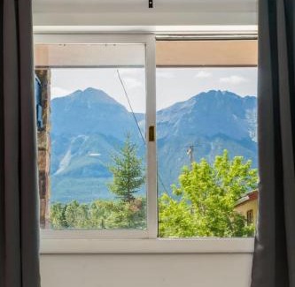 Harvie Heights Casa | Gateway Suites Rocky Mountains - Explore Banff