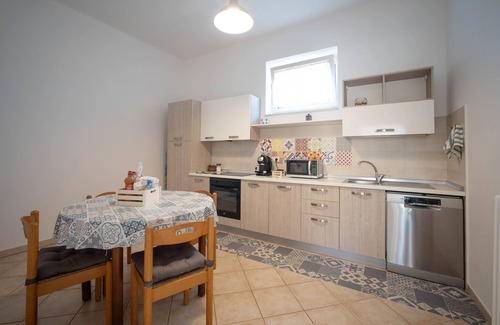 Cozzana Casa | Gateway to the Olives
