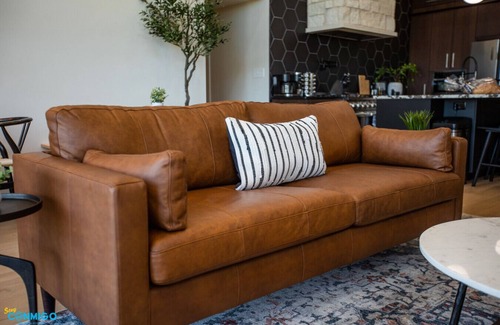 Lakeview Casa | Gathering Place + Hot Tub