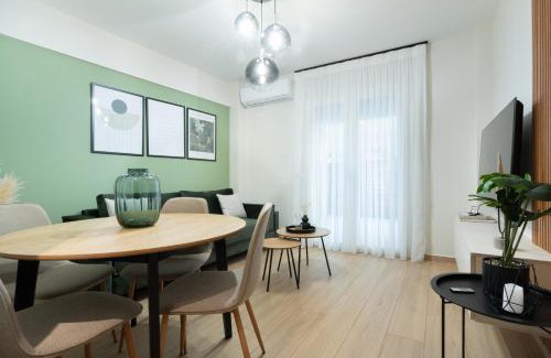 Thessaloniki Apartamento | GatheringThess- The backyard