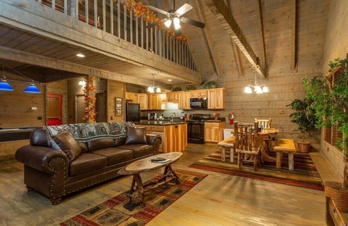 Chalet Village Cabina | Gatlinburg Cabin By The Trees