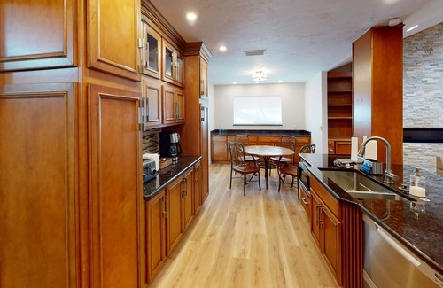 Gainesville Casa | Gator Pool and Hot Tub House -1.5 miles to Stadium