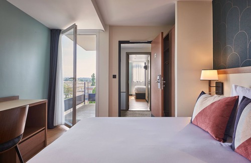 Chassieu Hotel | Gatsby Hotel & Restaurant by Happyculture