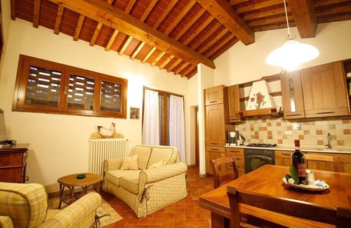 Montespertoli Casa | Gatto Bianco Tizzauli