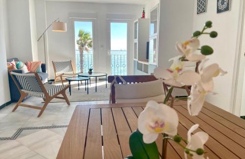 El Puerto de Santa María Apartamento | GATU Villa Océano frente al mar en Puerto Sherry " Preferente mayores de 25 años y familias "