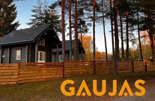 Strenci Casa | Gaujas Plostnieku Namiņi
