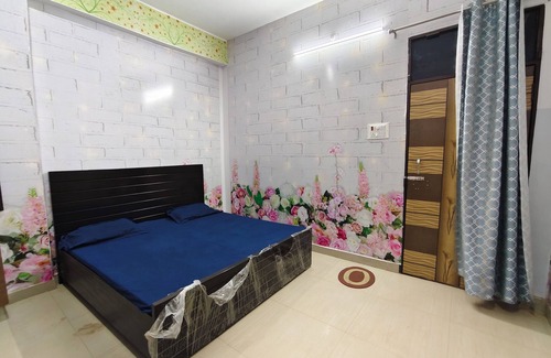 Varanasi Hotel | Gauri Shankar P Guest house