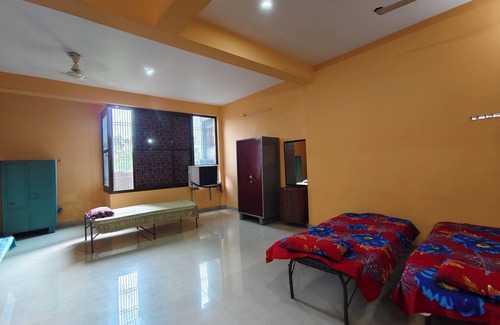 Varanasi Hotel | Gauri Shankar P Guest house