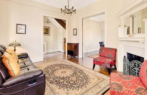Stanton Park Casa | Gay Friendly Grand Corner Home 3 blocks to Cap