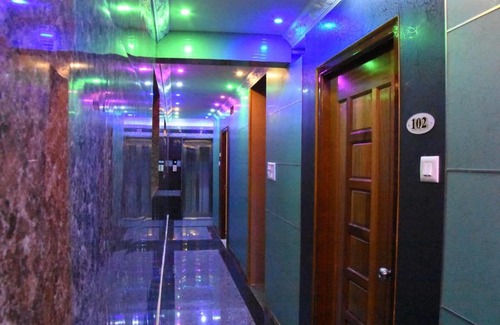 Kanchipuram Cabina | Gayathri Stay
