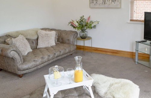 East Boldon Cabaña | 2 bedroom accommodation in East Boldon Nr South Shields